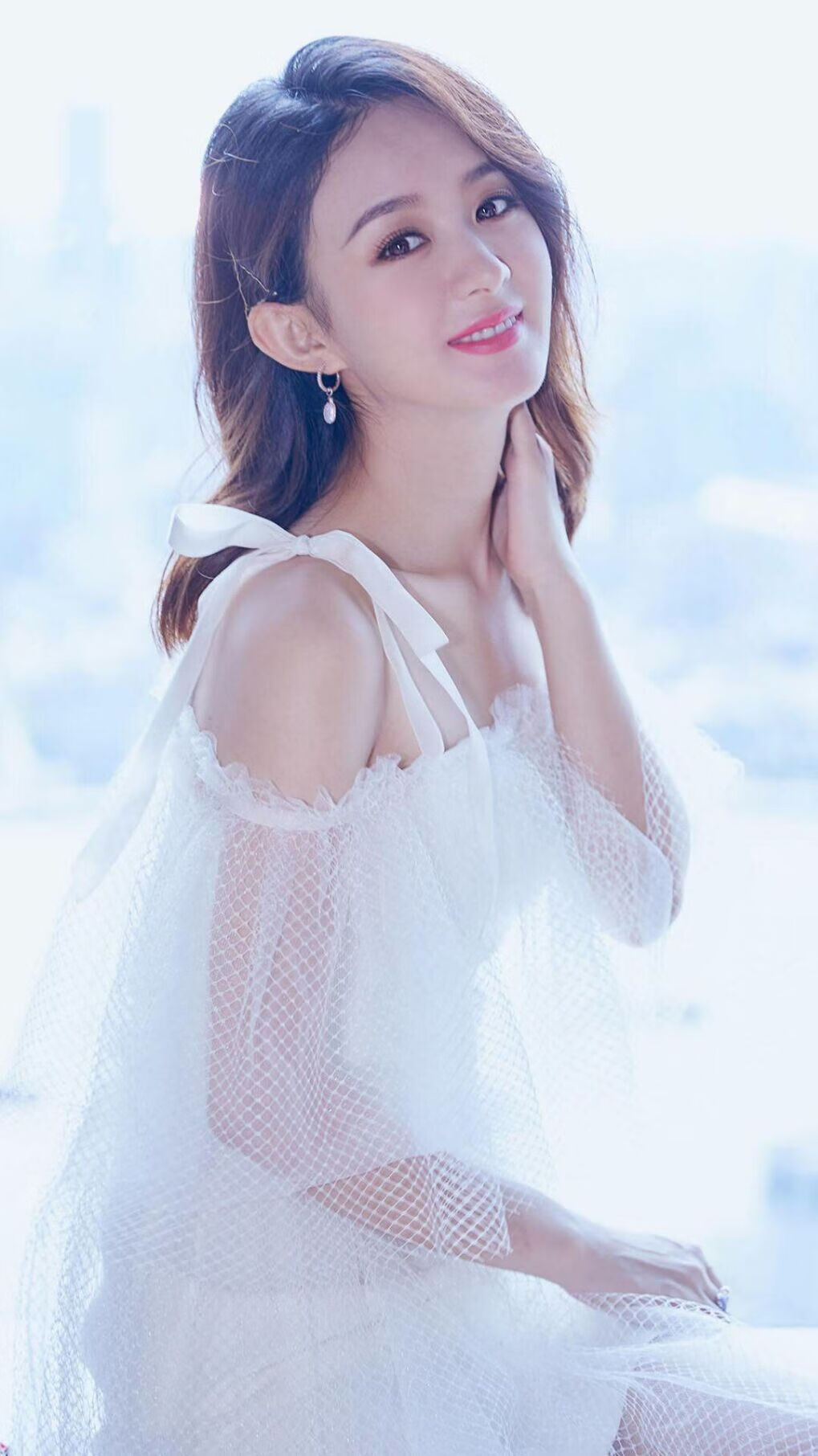 绿茵烽火映照NBA禁区，当小贾伦化身欧冠淘汰赛之夜的篮球场统治者