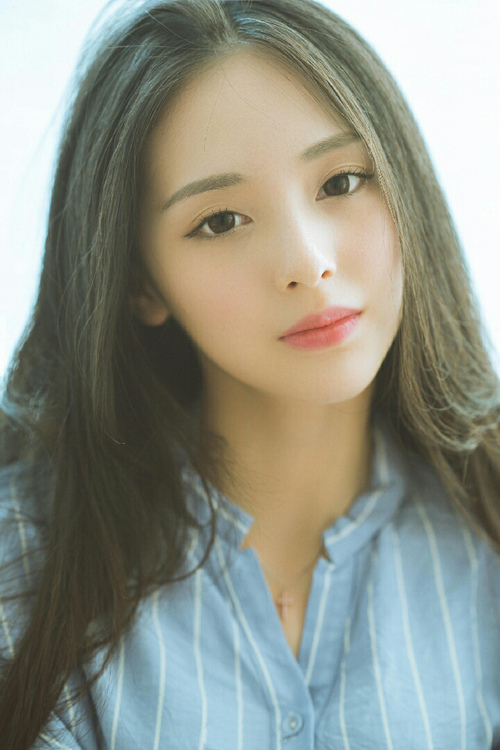 双冠王，当F1街道刹车点照亮绿茵场上空的星