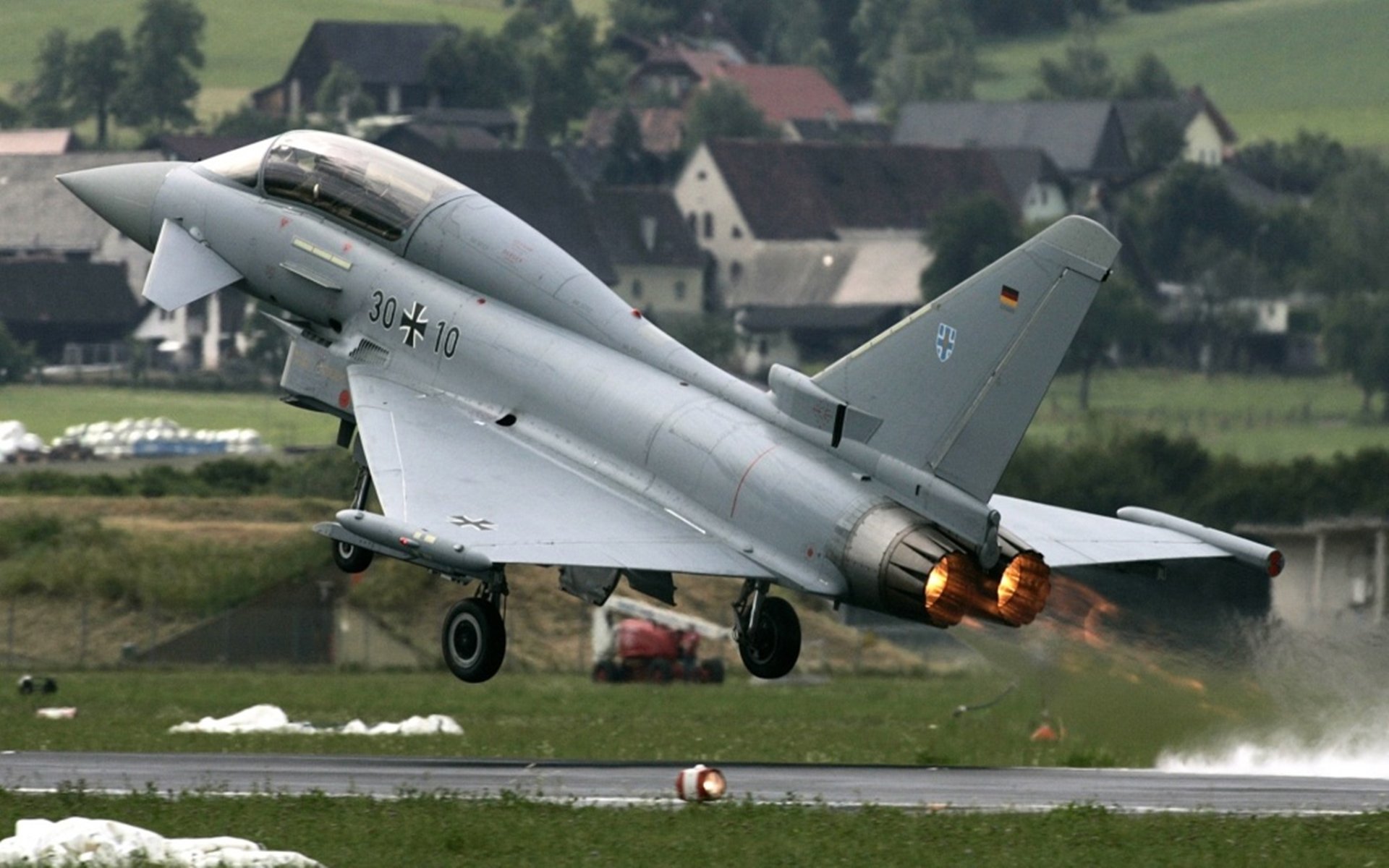 打破十年铁幕，勒沃库森是如何将拜仁钉上绞刑架的？