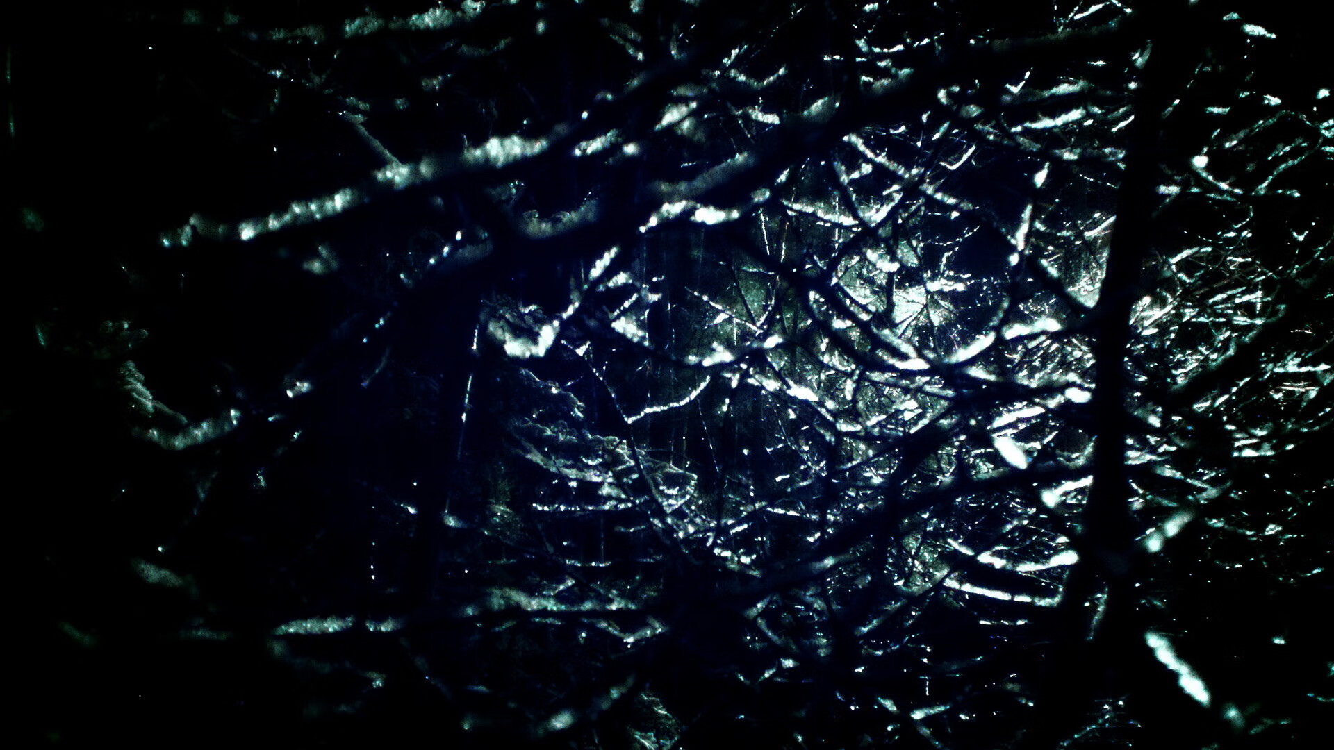 马丁内利如箭矢击碎防线，皇马力克尼斯赢下争冠关键战